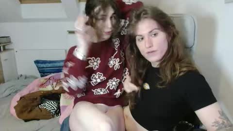 Snapshot of tsbubbles760 chatting on 10/18/25, 10:21 TSBubbles online show from 10/18/25, 10:21