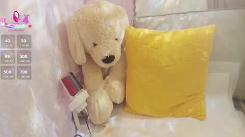 Anne Bebe online show from 11/30/25, 12:58