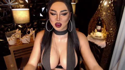 Snapshot of tsdarkdevon chatting on 01/20/25, 07:25 tsdarkdevon online show from 01/20/25, 07:25