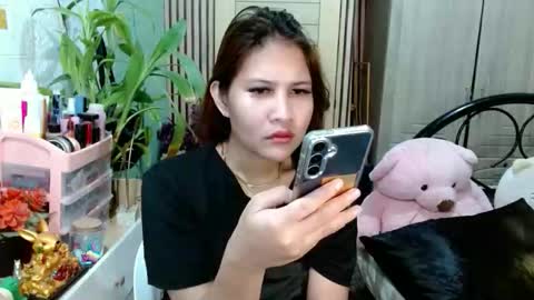 SHENA  online show from 12/01/25, 03:06