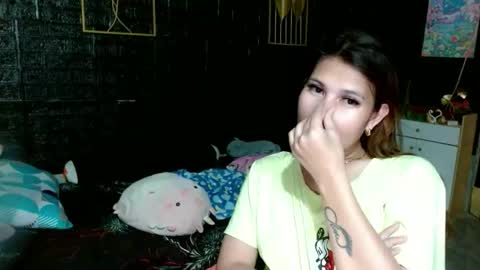 SHENA  online show from 03/29/26, 03:39