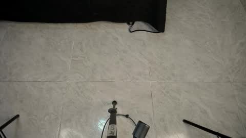 Snapshot of tsexoticfuck chatting on 02/14/26, 07:21 C H L O E online show from 02/14/26, 07:21