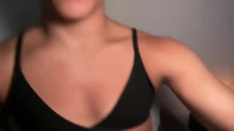 tsj777 online show from 09/28/25, 10:20