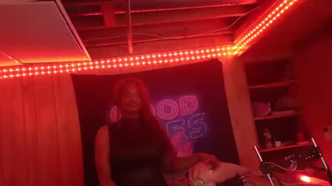 Snapshot of tsnitra chatting on 01/29/25, 07:25 TsNitra online show from 01/29/25, 07:25