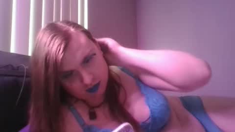 TSPhoenixEvelyn online show from 06/02/26, 11:40