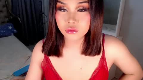 Snapshot of tsscarlett_xx chatting on 05/16/26, 07:45 jayvie online show from 05/16/26, 07:45