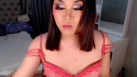 Snapshot of tsscarlett_xx chatting on 06/03/26, 04:45 jayvie online show from 06/03/26, 04:45
