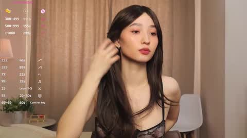 Miki online show from 03/08/26, 10:30