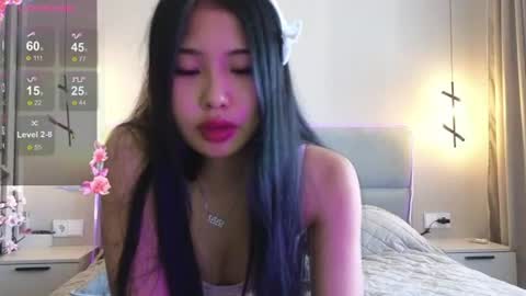 Yuki online show from 08/04/26, 10:29
