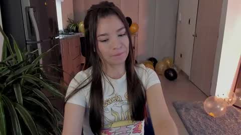 Tsuky online show from 12/03/24, 02:25