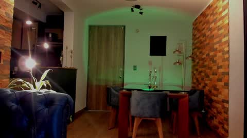 Snapshot of tsukys_spell chatting on 04/01/26, 11:57 Tsuky online show from 04/01/26, 11:57