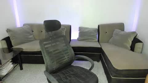 JOIN TO MY FANCLUB I WILL GIVE SOME VIDEOS AND PIC online show from 03/01/25, 04:22