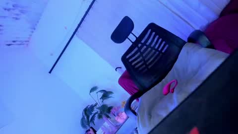 Snapshot of tsuncutjelay chatting on 04/24/26, 12:29 JOIN TO MY FANCLUB I WILL GIVE SOME VIDEOS AND PIC online show from 04/24/26, 12:29