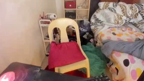 Snapshot of tsvanilla chatting on 01/20/25, 02:01 Frankie online show from 01/20/25, 02:01