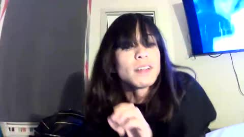 tsvickyyvee online show from 05/12/26, 06:43