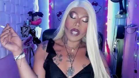 BellaRoxanna online show from 12/13/24, 06:38