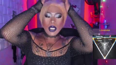 BellaRoxanna online show from 02/06/25, 06:13