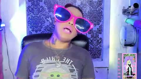 BellaRoxanna online show from 10/17/25, 07:05