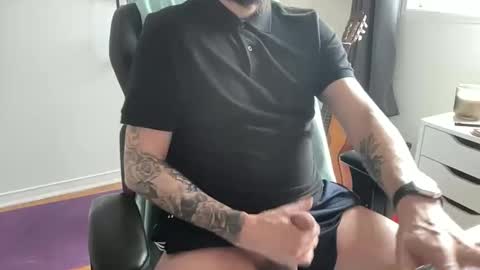 Snapshot of tt_boy2000 chatting on 03/30/26, 06:20 TT Boy2000 online show from 03/30/26, 06:20