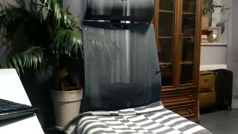 ttaa1967355807 online show from 05/10/26, 09:09