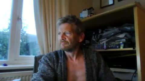 ttb2769 online show from 10/18/25, 06:48