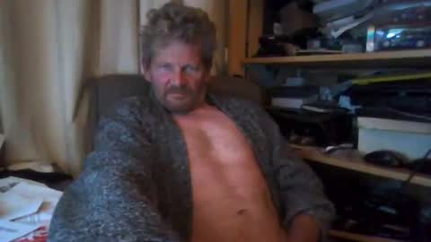 Snapshot of ttb2769 chatting on 11/13/25, 05:39 ttb2769 online show from 11/13/25, 05:39