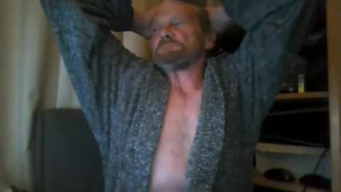 Snapshot of ttb2769 chatting on 11/25/25, 06:13 ttb2769 online show from 11/25/25, 06:13