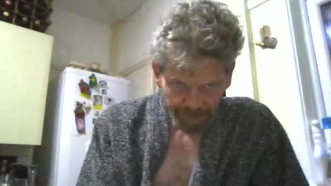 Snapshot of ttb2769 chatting on 12/16/25, 06:29 ttb2769 online show from 12/16/25, 06:29