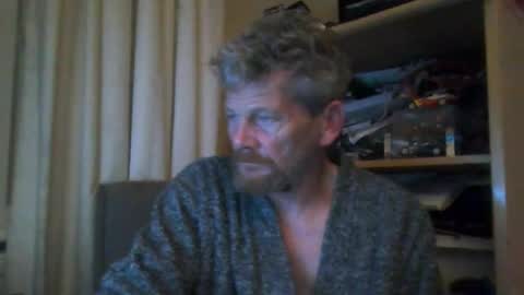 Snapshot of ttb2769 chatting on 12/21/25, 07:15 ttb2769 online show from 12/21/25, 07:15