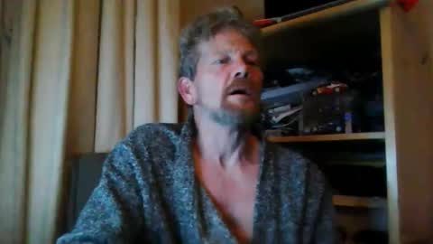 Snapshot of ttb2769 chatting on 01/06/26, 06:39 ttb2769 online show from 01/06/26, 06:39