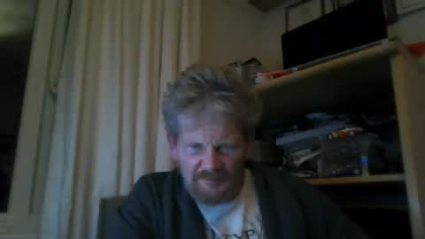 Snapshot of ttb2769 chatting on 01/16/26, 06:39 ttb2769 online show from 01/16/26, 06:39