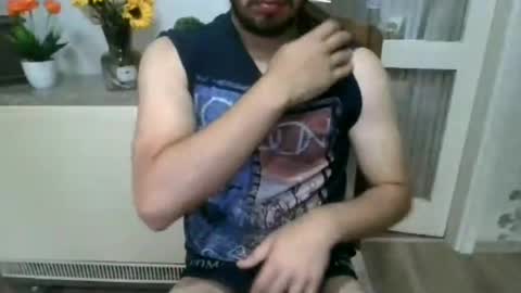 Snapshot of ttheman99 chatting on 06/18/26, 12:42 ttheman99 online show from 06/18/26, 12:42
