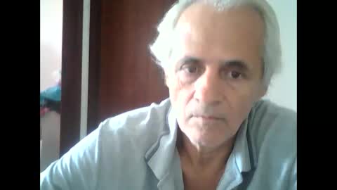 Snapshot of tuamigo8a chatting on 02/14/25, 04:20 Siveomeves online show from 02/14/25, 04:20