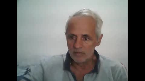 Snapshot of tuamigo8a chatting on 09/14/25, 02:33 Siveomeves online show from 09/14/25, 02:33