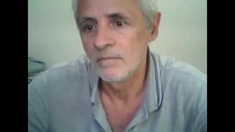 Snapshot of tuamigo8a chatting on 10/17/25, 08:00 Siveomeves online show from 10/17/25, 08:00