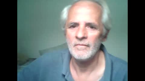 Snapshot of tuamigo8a chatting on 12/05/25, 02:47 Siveomeves online show from 12/05/25, 02:47