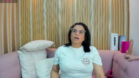 Snapshot of tugochita chatting on 07/19/26, 01:26 TuGochita online show from 07/19/26, 01:26