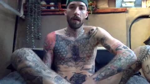 Tuhands online show from 02/05/25, 03:09