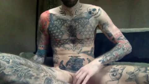 Tuhands online show from 02/12/25, 03:05