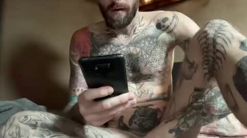 Tuhands online show from 03/11/25, 07:15