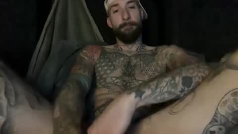 Snapshot of tuhands chatting on 11/04/25, 07:51 Tuhands online show from 11/04/25, 07:51