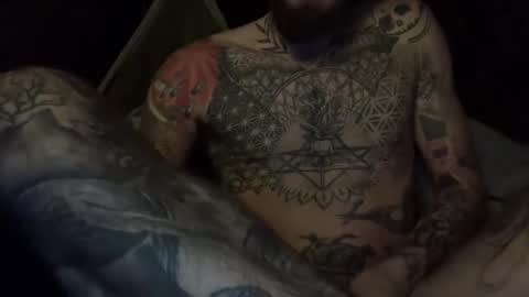 Snapshot of tuhands chatting on 12/21/25, 07:59 Tuhands online show from 12/21/25, 07:59