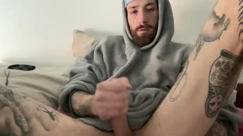 Snapshot of tuhands chatting on 04/11/26, 10:41 Tuhands online show from 04/11/26, 10:41