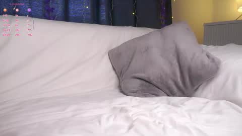 Snapshot of tulastucke chatting on 05/19/26, 01:56 tulastucke online show from 05/19/26, 01:56