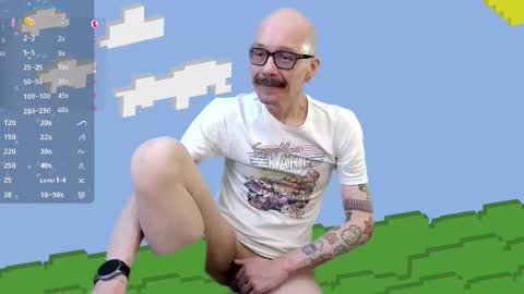 Snapshot of tumbles05 chatting on 02/04/26, 05:13 tumbling through online show from 02/04/26, 05:13