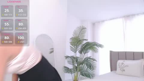 TumiLio online show from 02/10/25, 02:05