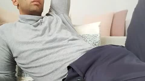TunisienSexyGuy online show from 11/06/25, 01:45