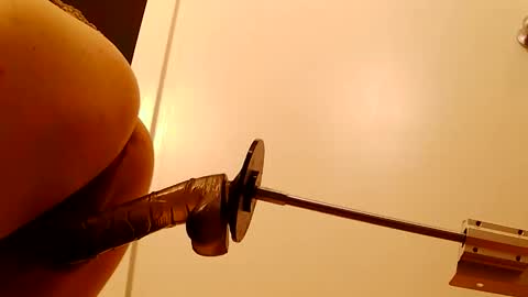 Snapshot of turnmetrans chatting on 03/12/26, 09:54 Turnmetrans online show from 03/12/26, 09:54