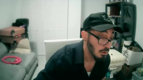 Snapshot of tuscan_taurus chatting on 02/11/25, 07:54 tuscan_taurus online show from 02/11/25, 07:54