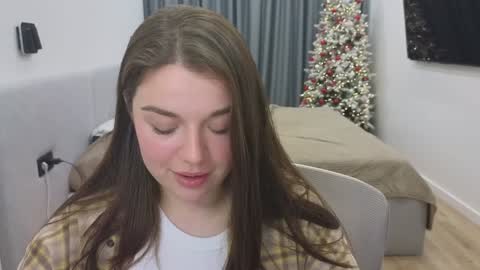 Ariana online show from 12/26/24, 01:18